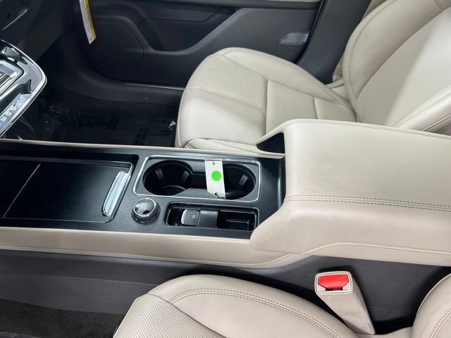 Certified 2023 Lincoln Corsair AWD w/ Equipment Group 101A image 15