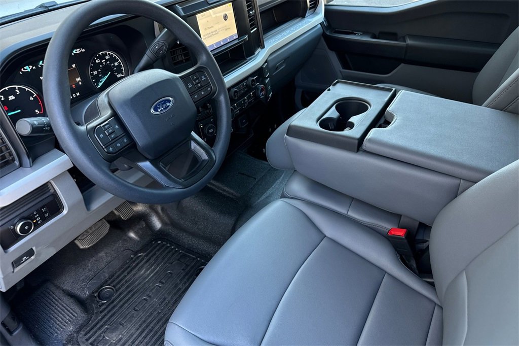New 2026 Ford F350 XL w/ XL Chrome Package image 7