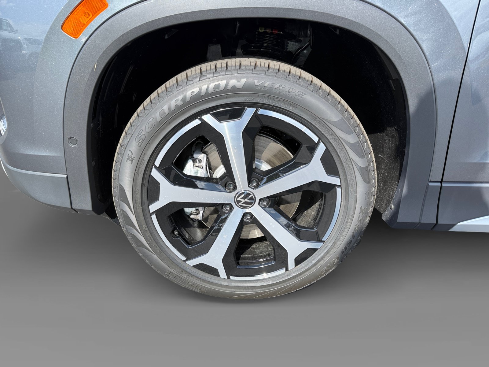 New 2026 Volkswagen Tiguan SE AWD/4WD image 9