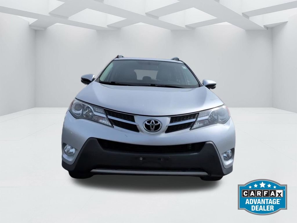 Used 2013 Toyota RAV4 Limited FWD image 2