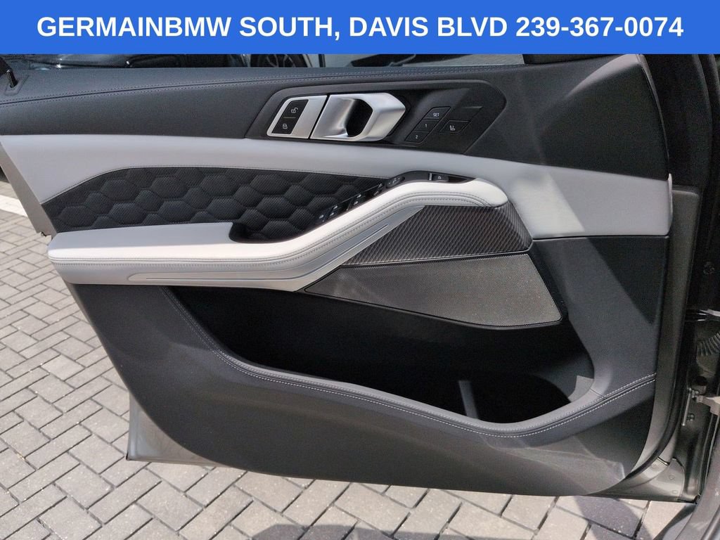 Used 2022 BMW X5 M w/ Competition Package 2 AWD/4WD image 30