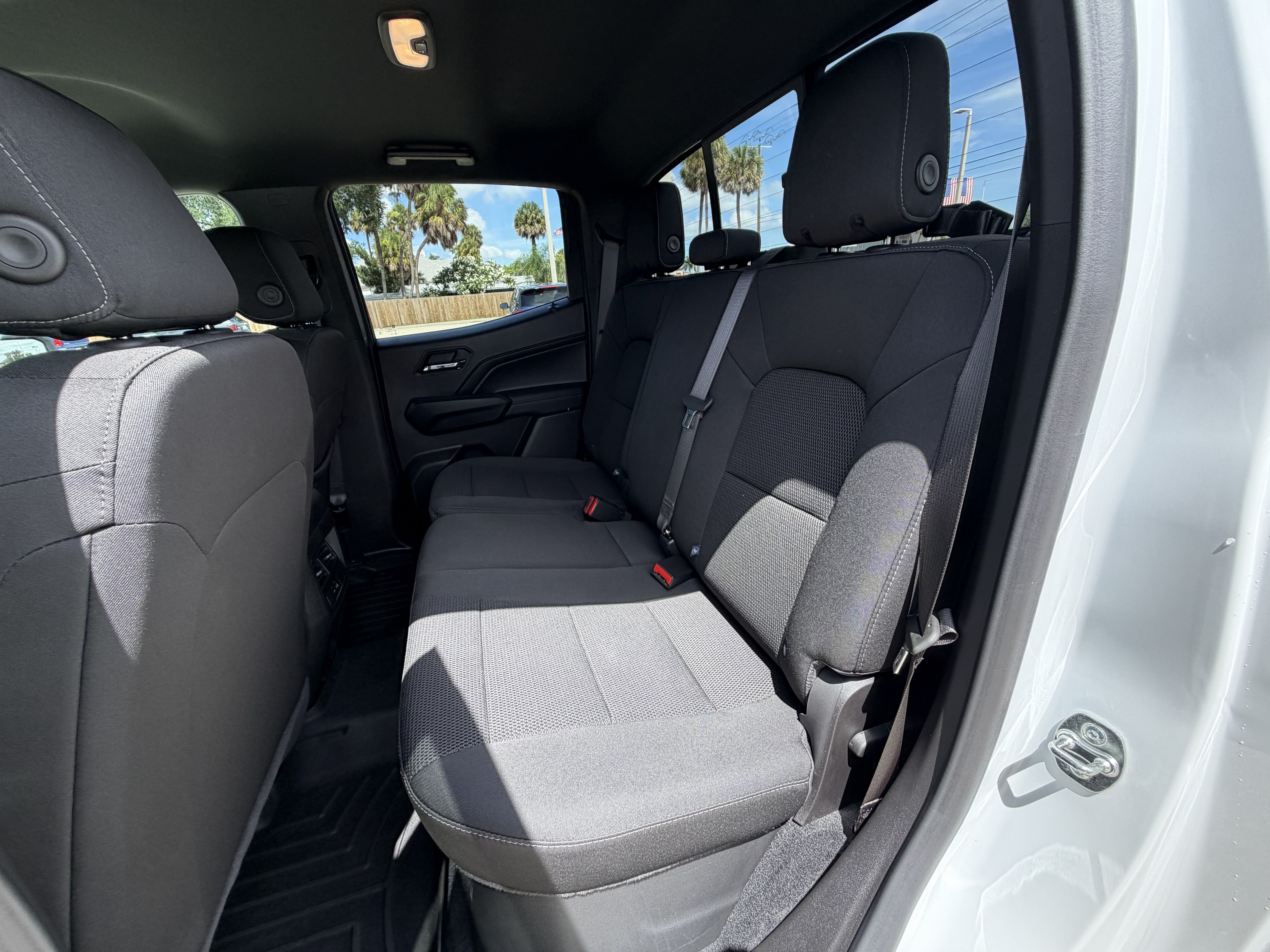 Used 2025 GMC Canyon Elevation w/ Convenience Package RWD image 15