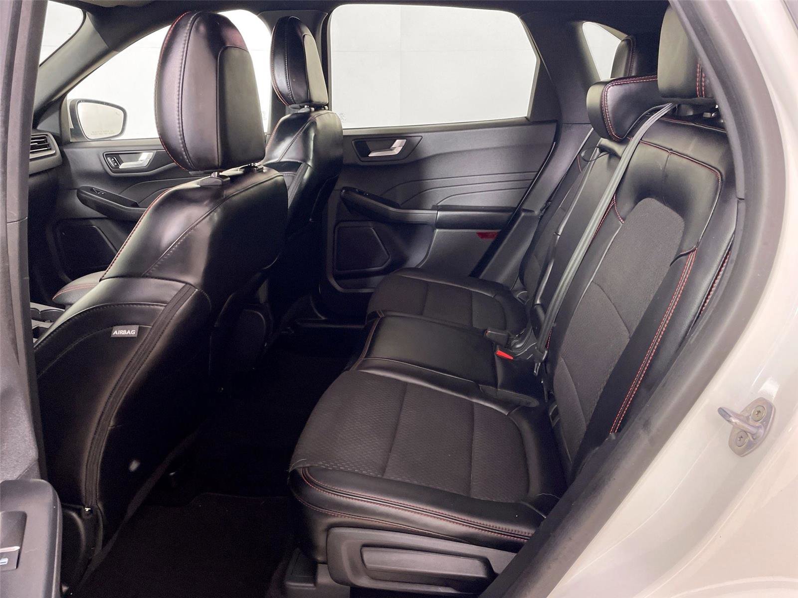 Used 2024 Ford Escape ST-Line Select w/ Tech Pack #1 image 11