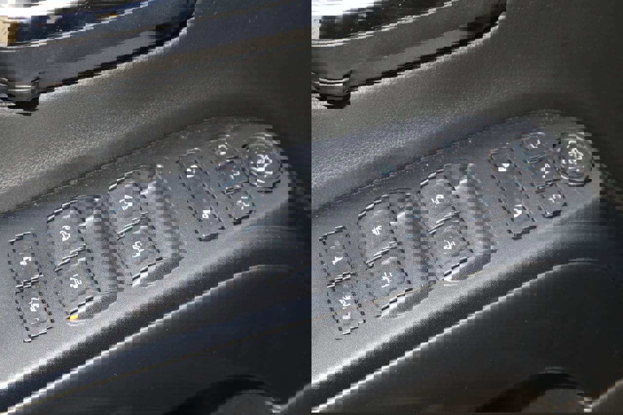 Used 2015 GMC Sierra 1500 SLT AWD/4WD image 21