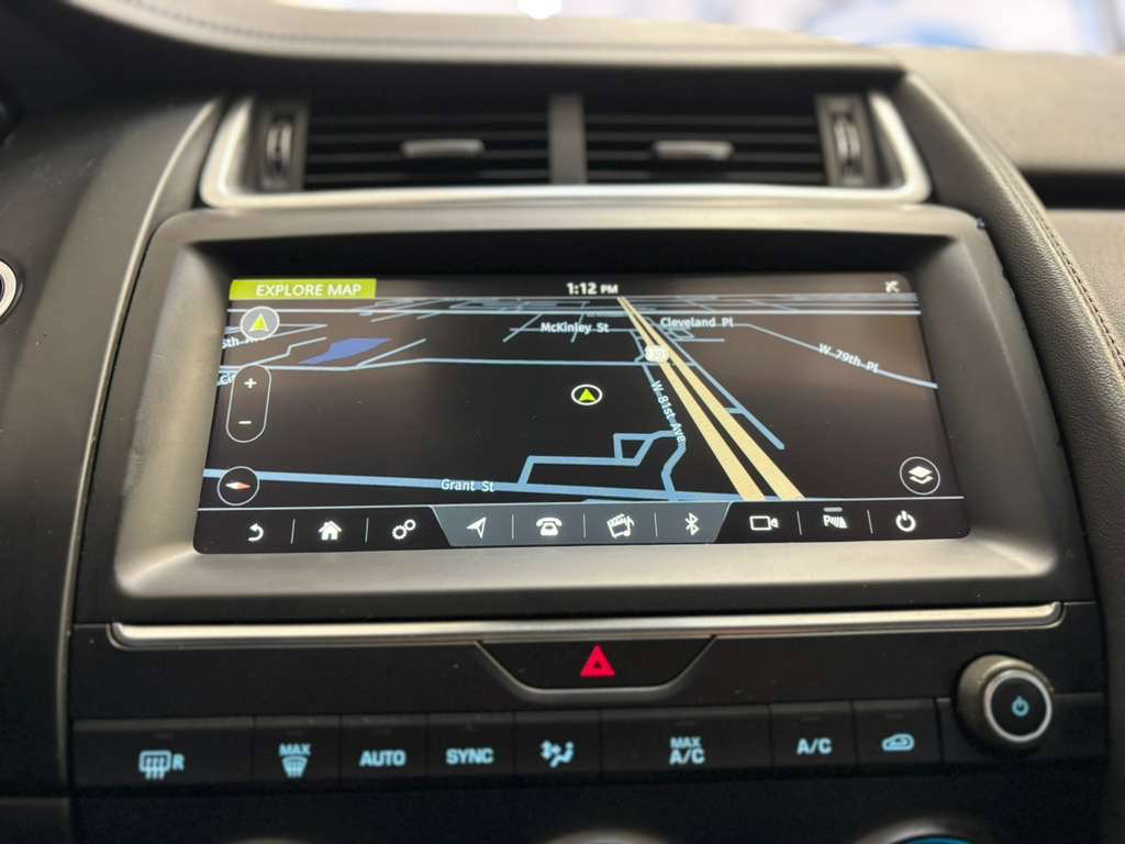 Used 2019 Jaguar E-PACE S image 39