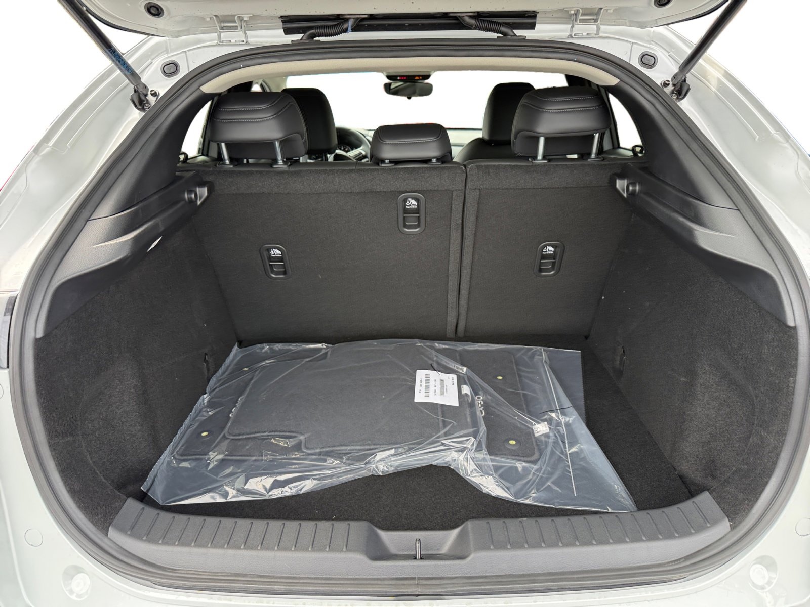 New 2026 MAZDA CX-30 AWD 2.5 S w/ Select Sport Pkg image 17