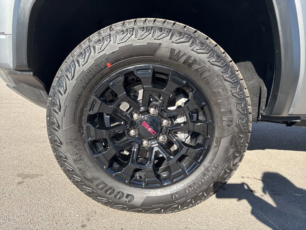 New 2026 GMC Canyon Elevation w/ Convenience Package image 35