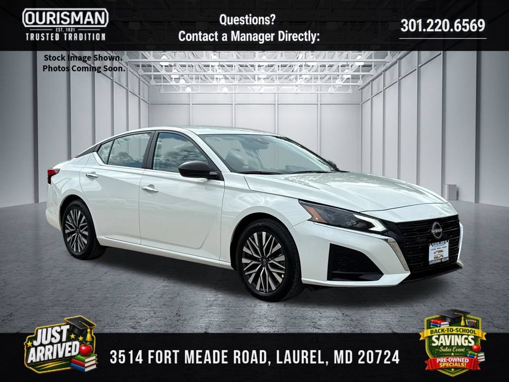 Used 2025 Nissan Altima 2.5 SV FWD image 1