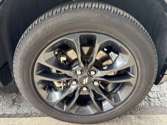 Used 2025 Dodge Durango GT AWD/4WD image 30