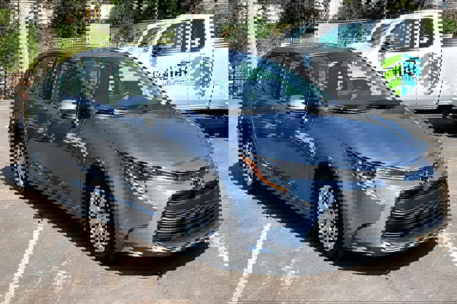 Certified 2025 Toyota Corolla LE image 3