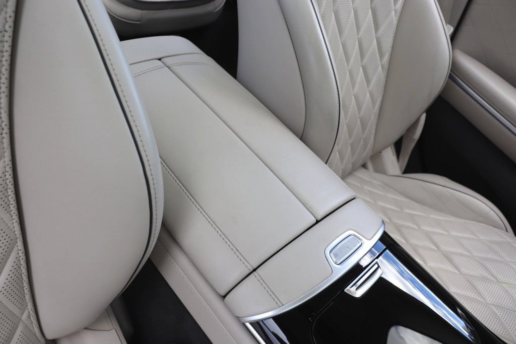 Used 2022 Mercedes-Benz S 580 4MATIC Sedan w/ Warmth & Comfort Package image 56