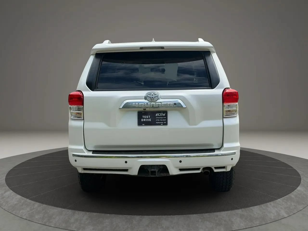 Used 2013 Toyota 4Runner SR5 w/ Premium Pkg RWD image 4
