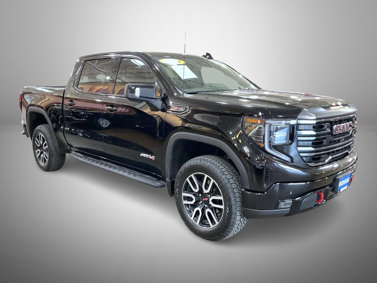 Certified 2024 GMC Sierra 1500 AT4 w/ Technology Package AWD/4WD image 3