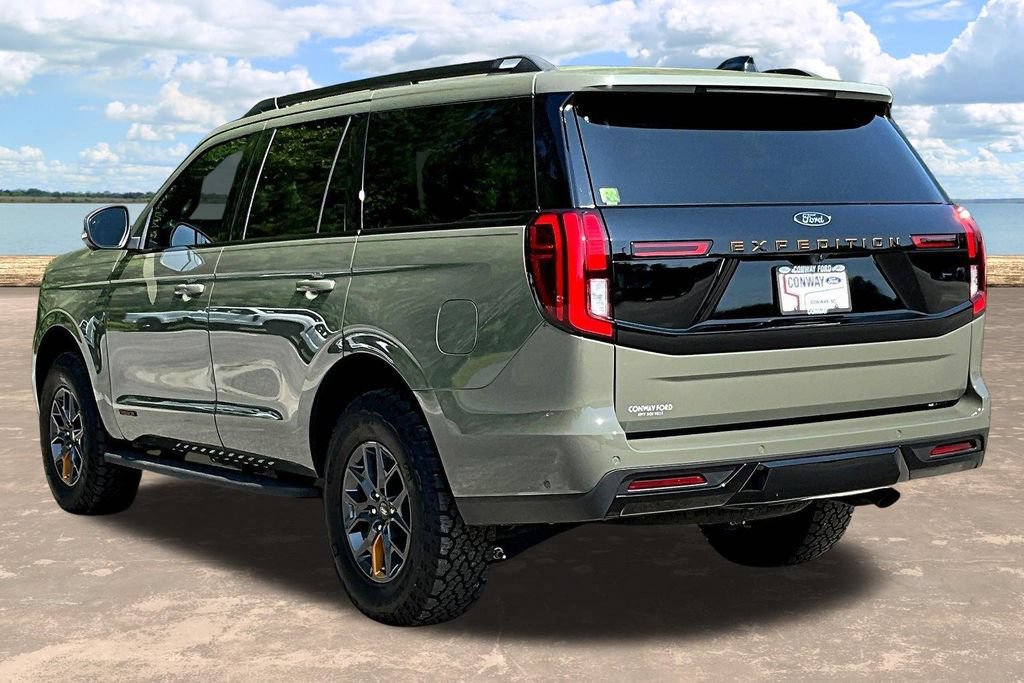 Used 2025 Ford Expedition Tremor AWD/4WD image 5