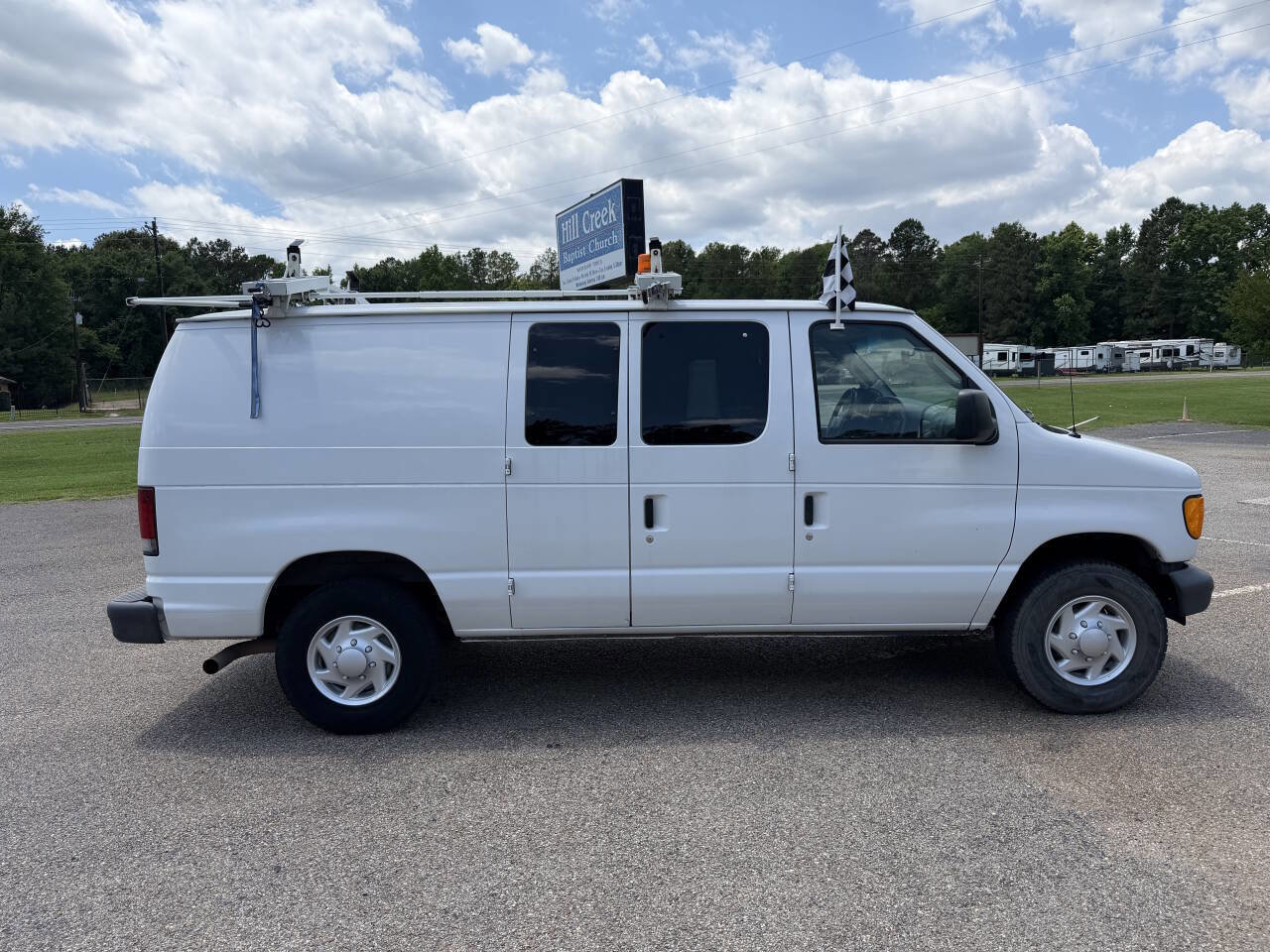 Used 2007 Ford E-250 and Econoline 250 RWD image 1