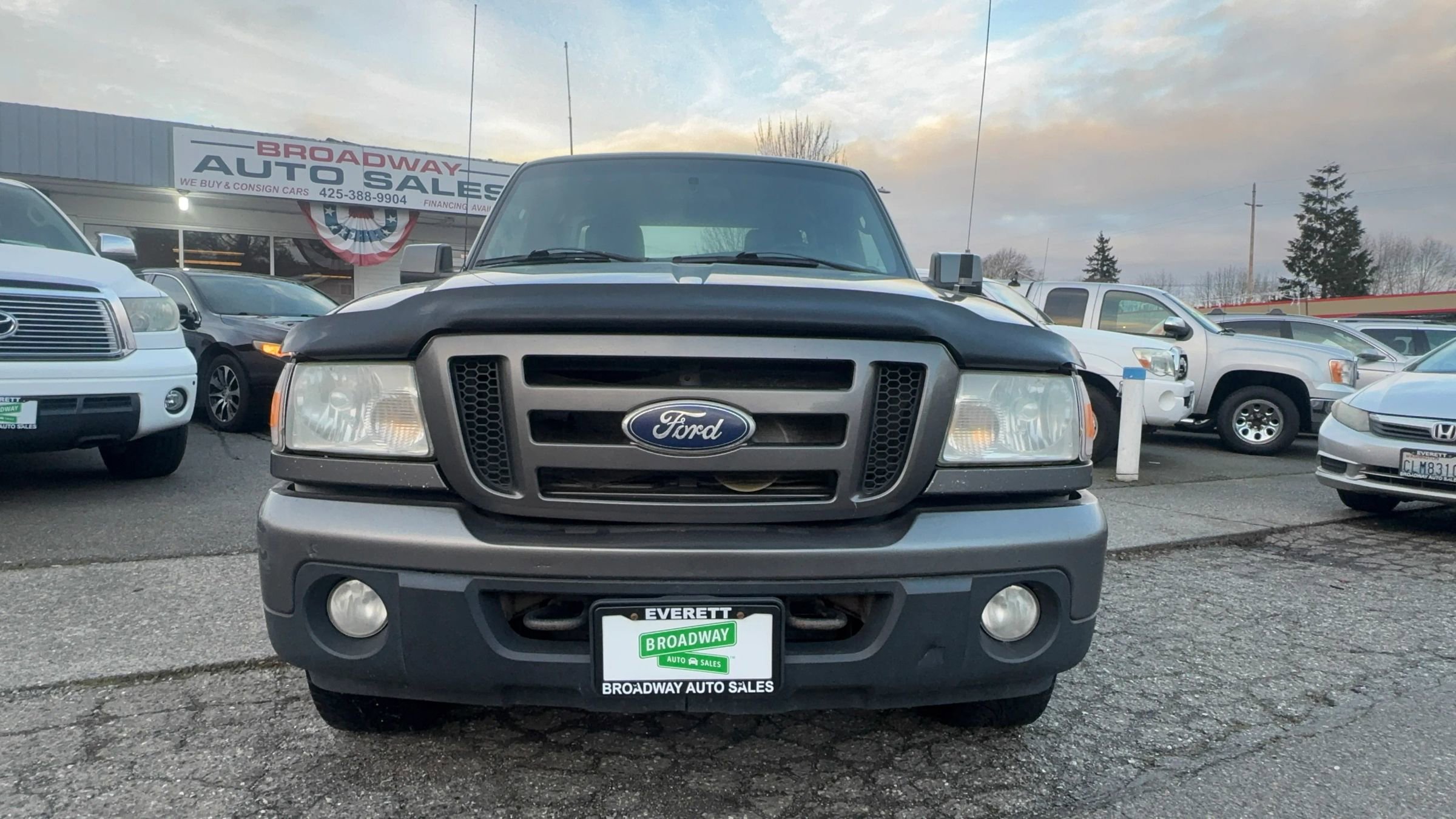 Used 2010 Ford Ranger XLT image 3