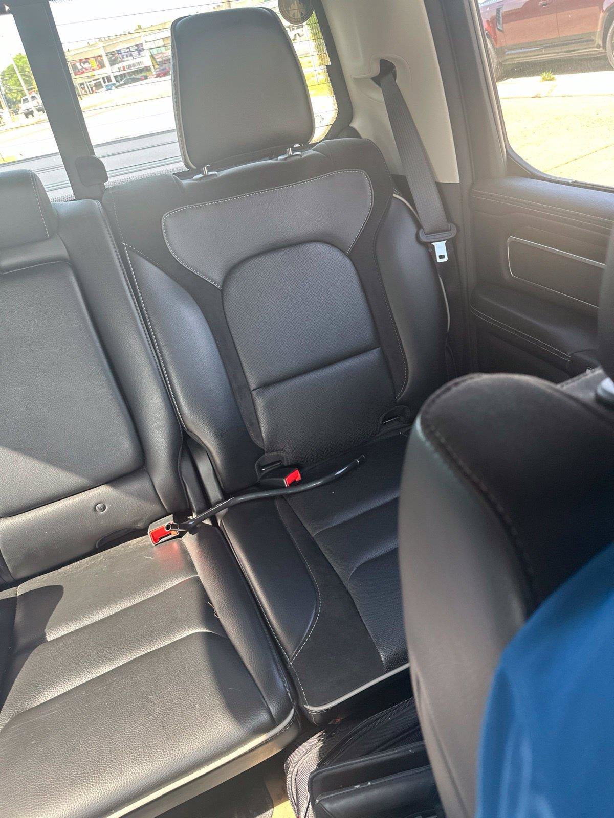 Used 2022 RAM 1500 Laramie w/ Laramie Southwest Edition RWD image 8