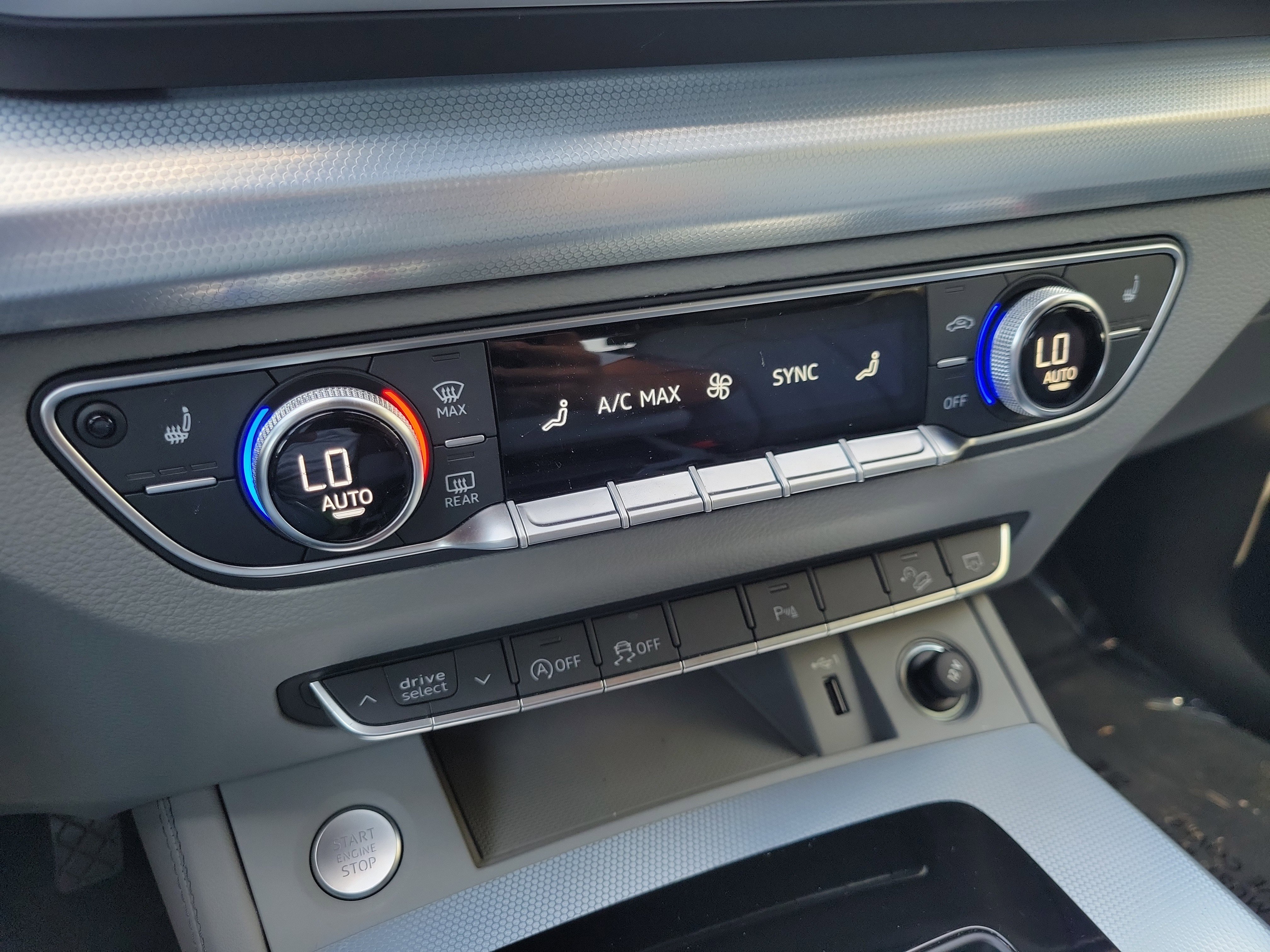 Certified 2025 Audi Q5 2.0T Premium Plus image 26