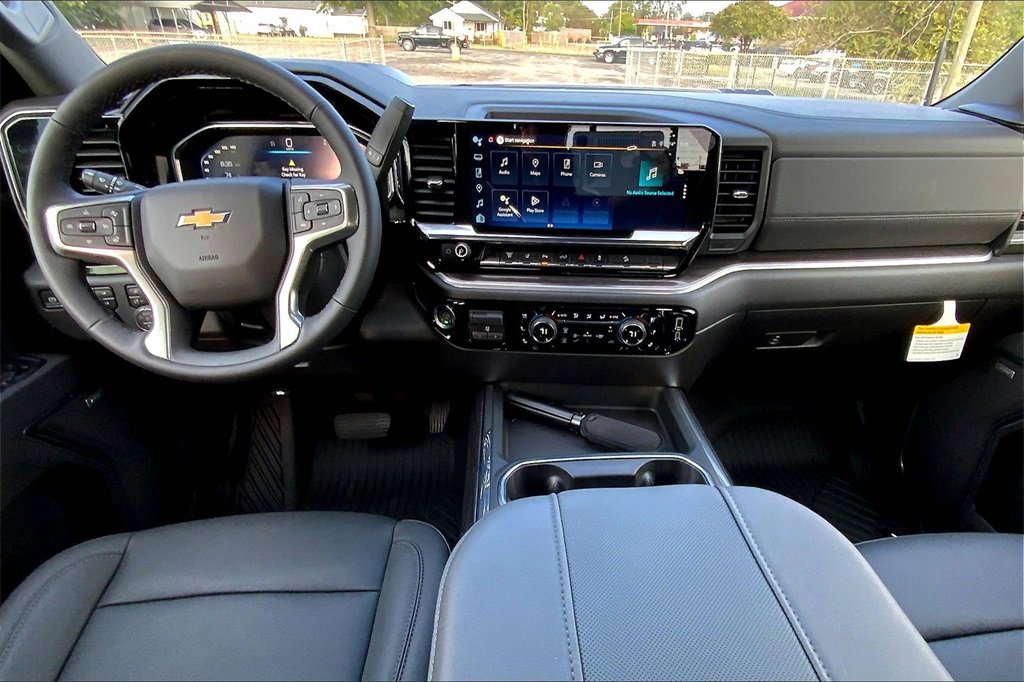 New 2026 Chevrolet Silverado 2500 LTZ w/ LTZ Premium Package image 6