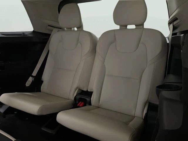 Used 2023 Volvo XC90 B6 Core AWD/4WD image 23
