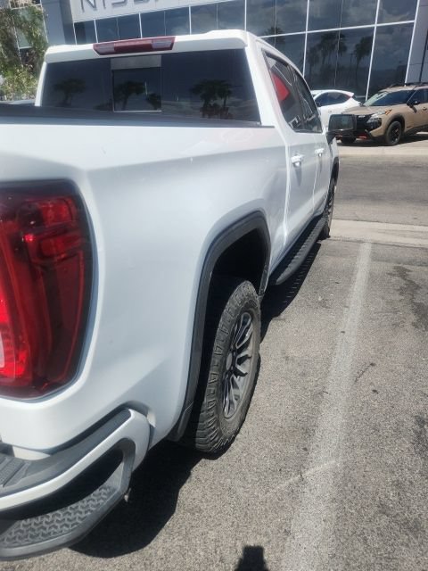 Used 2021 GMC Sierra 1500 AT4 w/ AT4 Preferred Package AWD/4WD image 5