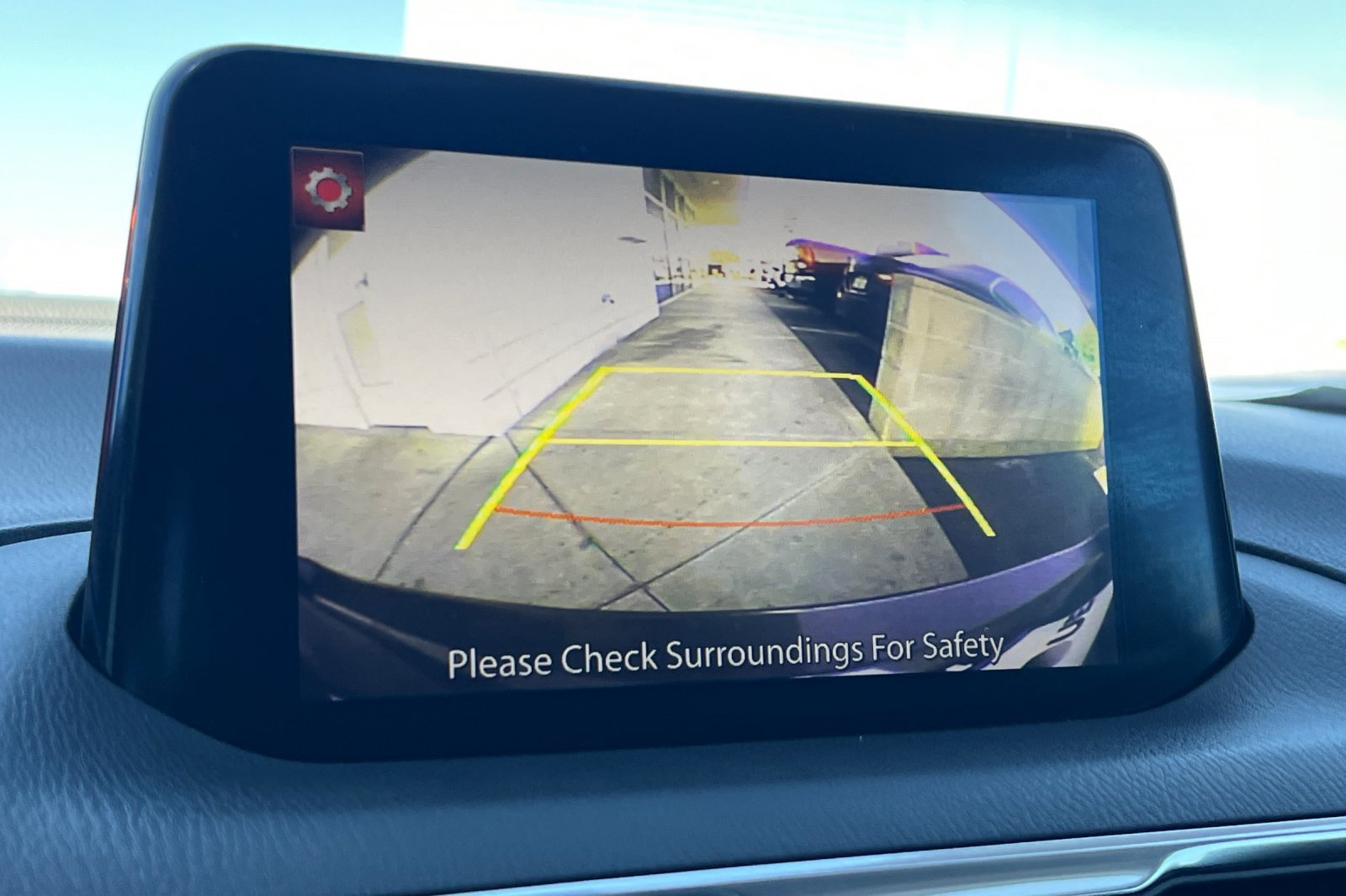 Used 2018 MAZDA MAZDA3 Grand Touring FWD image 19