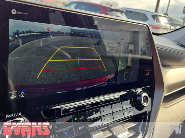 Used 2021 Toyota Highlander Limited image 9