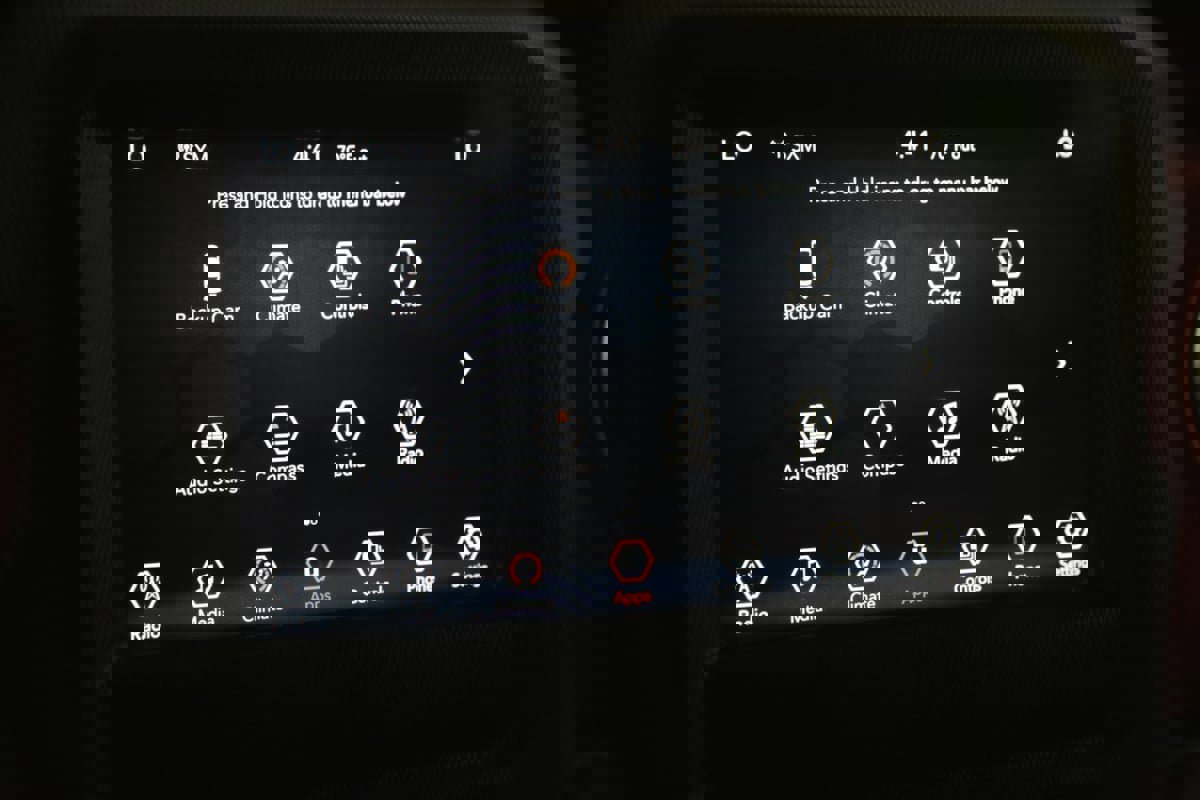 Used 2021 Jeep Wrangler Unlimited Rubicon w/ Safety Group image 33