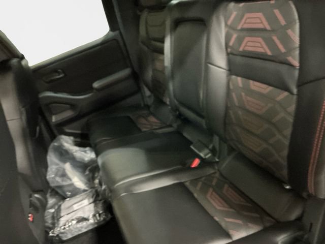 New 2026 Nissan Frontier PRO-4X w/ Pro Premium Package AWD/4WD image 15