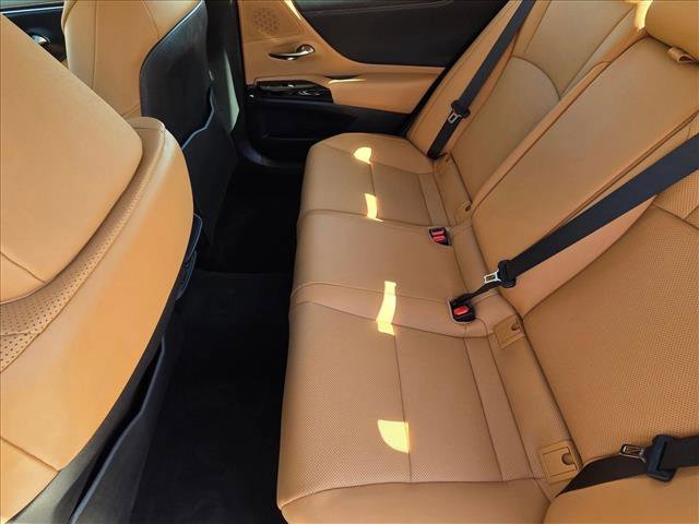 Used 2025 Lexus ES 350 image 17