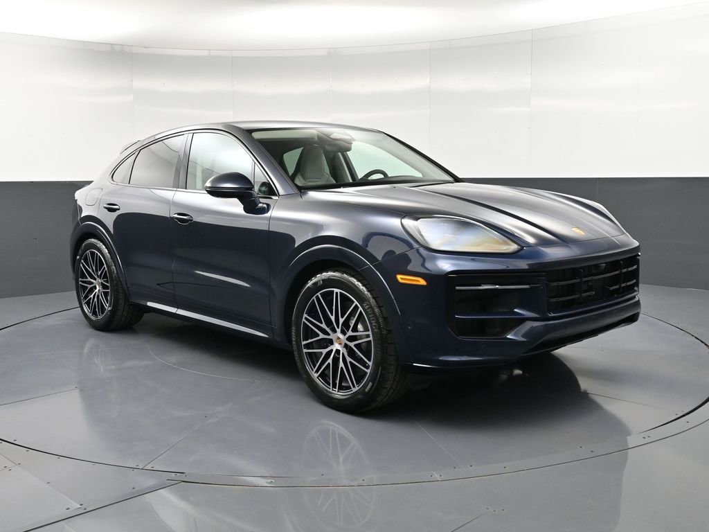 New 2026 Porsche Cayenne GTS image 10