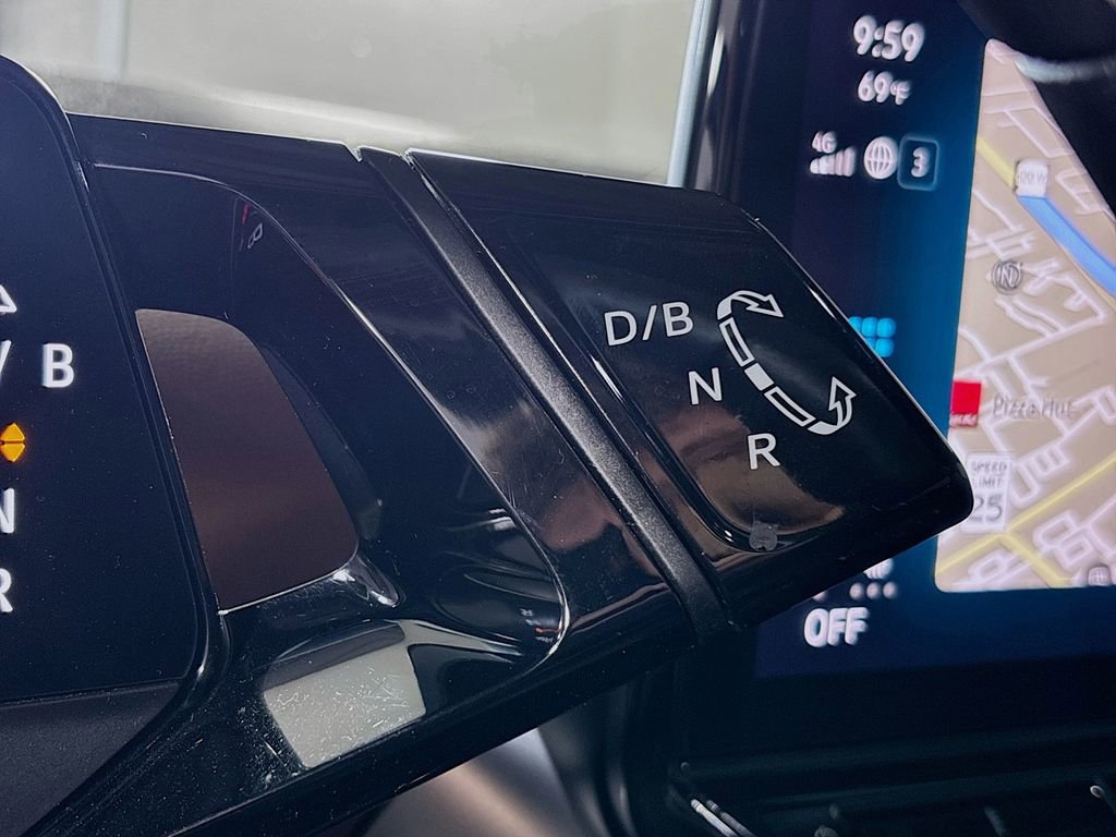 Certified 2021 Volkswagen ID.4 Pro S w/ Gradient Package image 19