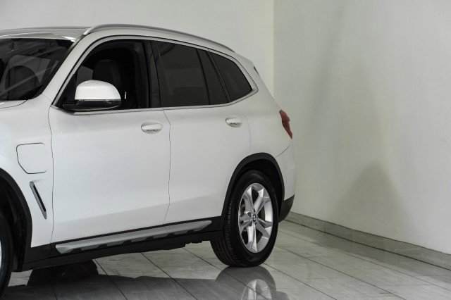 Used 2021 BMW X3 xDrive30e w/ Convenience Package image 46