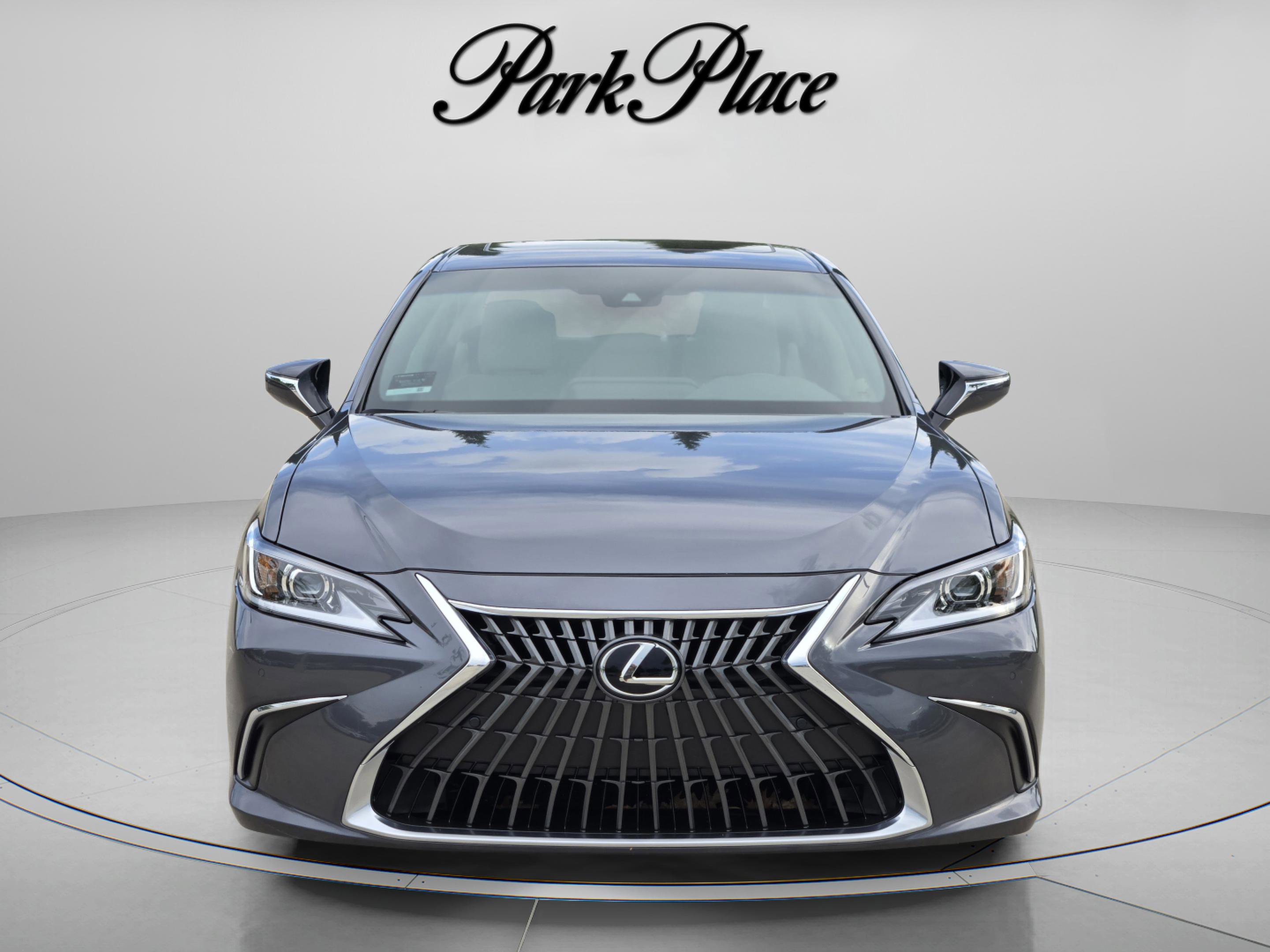 Used 2025 Lexus ES 350 Premium w/ Premium Package FWD image 8