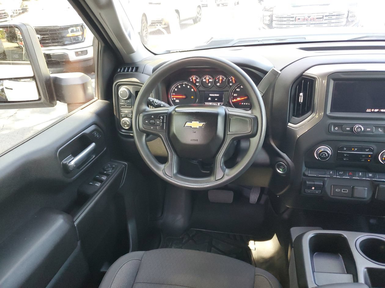 Used 2025 Chevrolet Silverado 2500 Custom w/ Custom Convenience Package AWD/4WD image 13