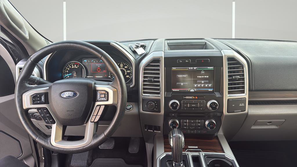 Used 2015 Ford F150 Lariat w/ Equipment Group 502A Luxury image 21