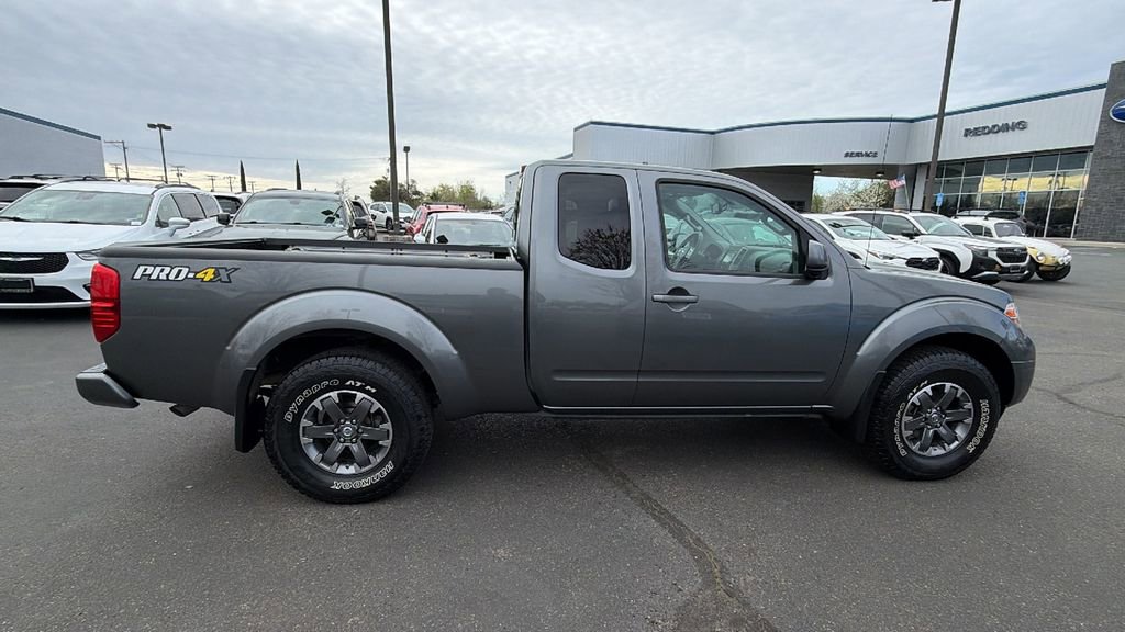 Used 2016 Nissan Frontier PRO-4X image 3