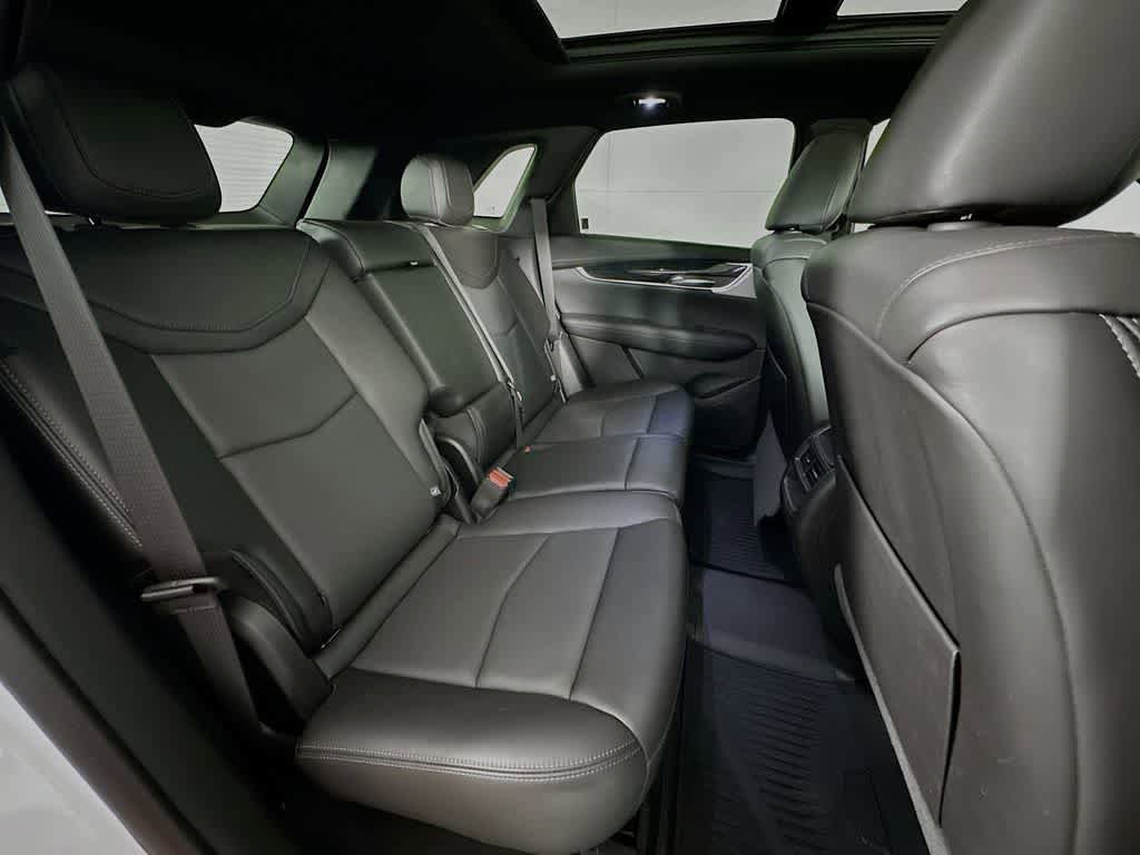 Used 2024 Cadillac XT5 Premium Luxury AWD/4WD image 33