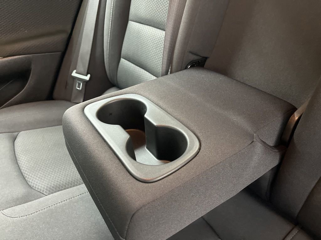 Used 2024 Chevrolet Malibu LT image 25