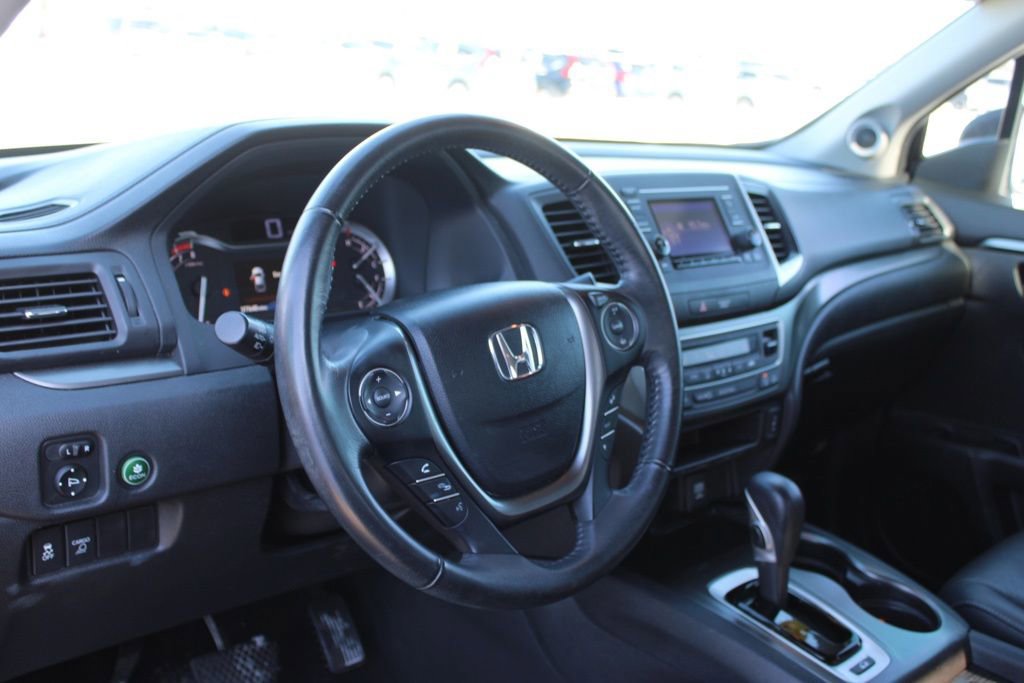 Used 2017 Honda Ridgeline RTL image 16