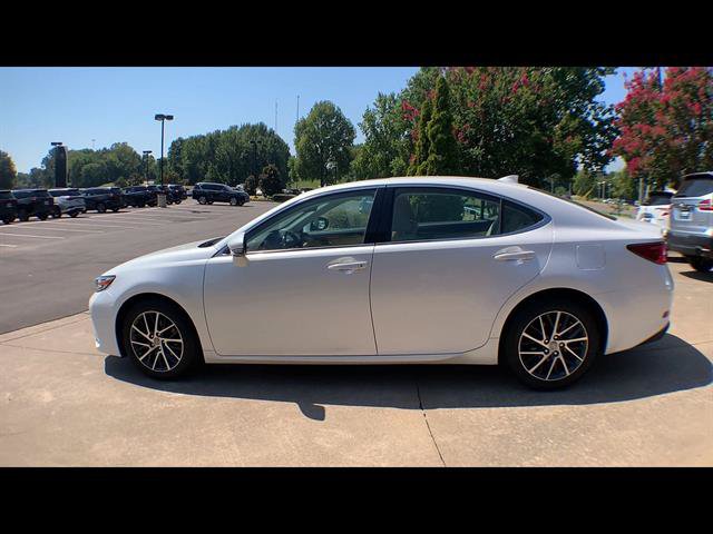 Used 2018 Lexus ES 350 w/ Luxury Package w/Wood Trim FWD image 5