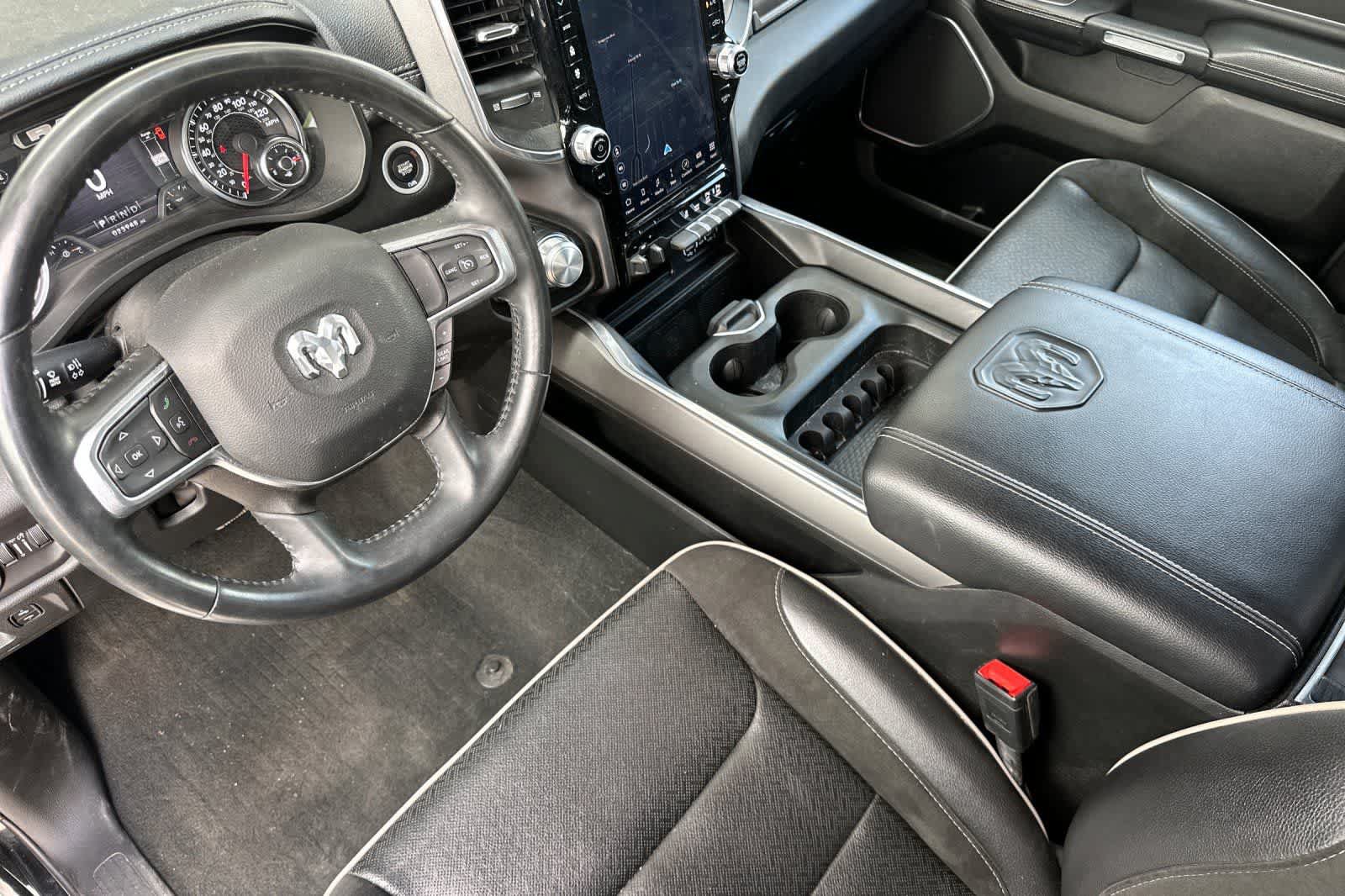 Used 2023 RAM 1500 Laramie AWD/4WD image 11