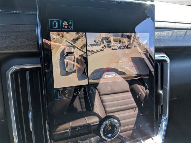 New 2026 GMC Acadia Denali Ultimate AWD/4WD image 13