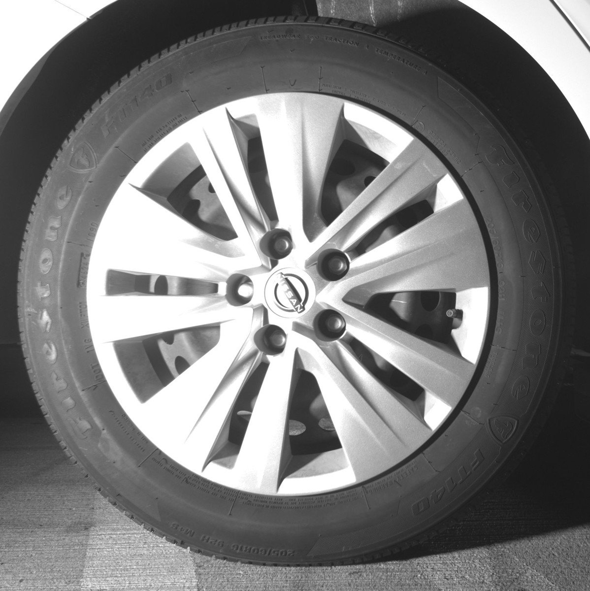 Used 2025 Nissan Sentra S image 15