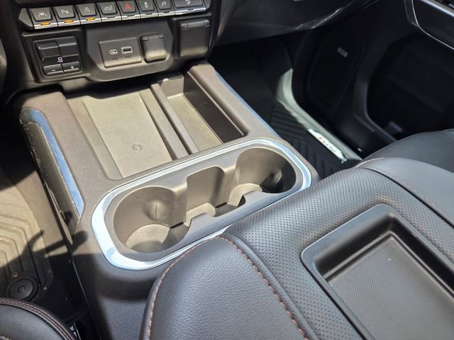 Used 2020 GMC Sierra 1500 AT4 w/ AT4 Premium Package AWD/4WD image 27