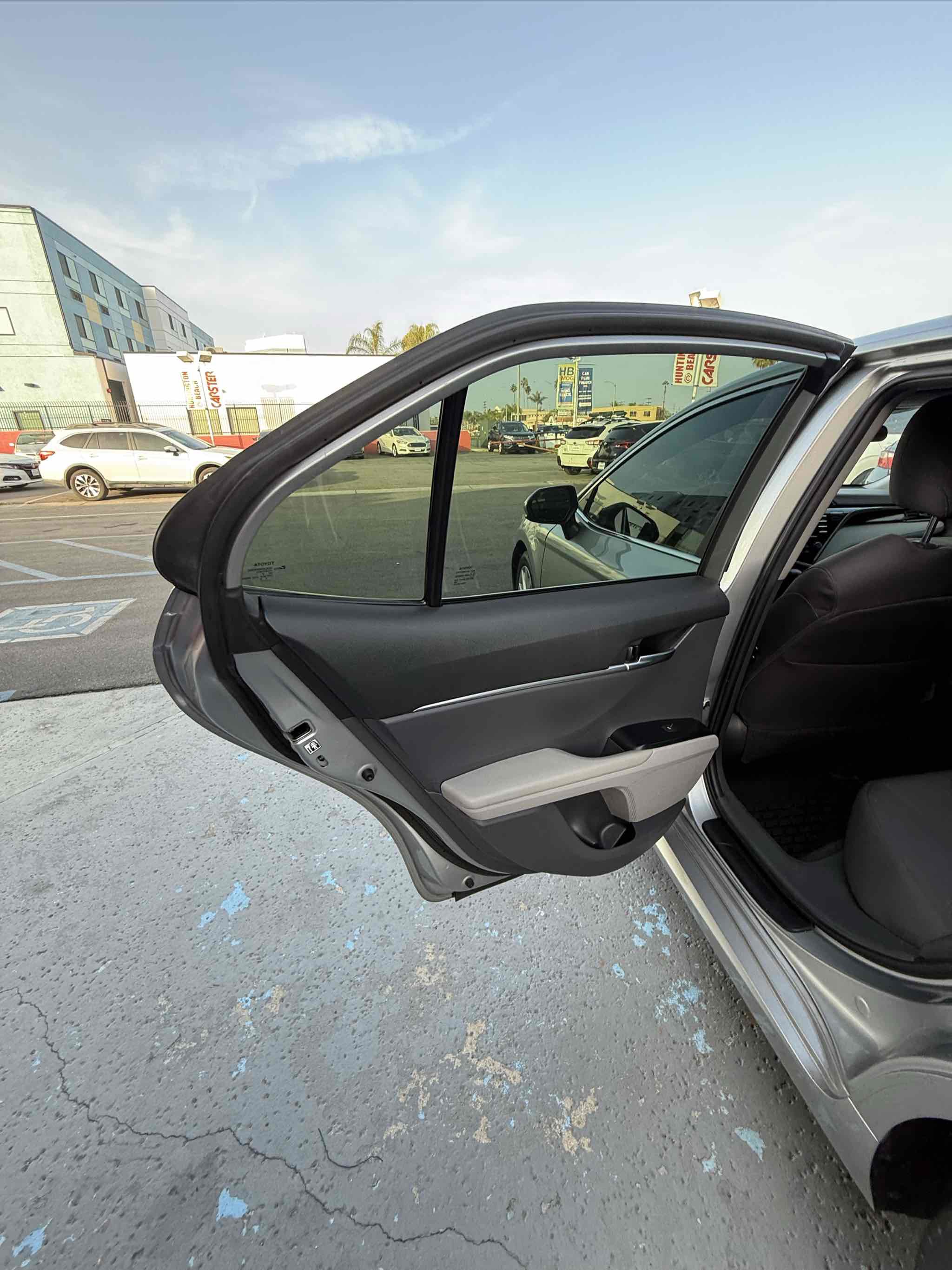 Used 2019 Toyota Camry LE image 75