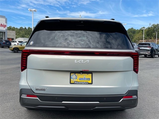 Certified 2025 Kia Carnival SX Prestige image 9