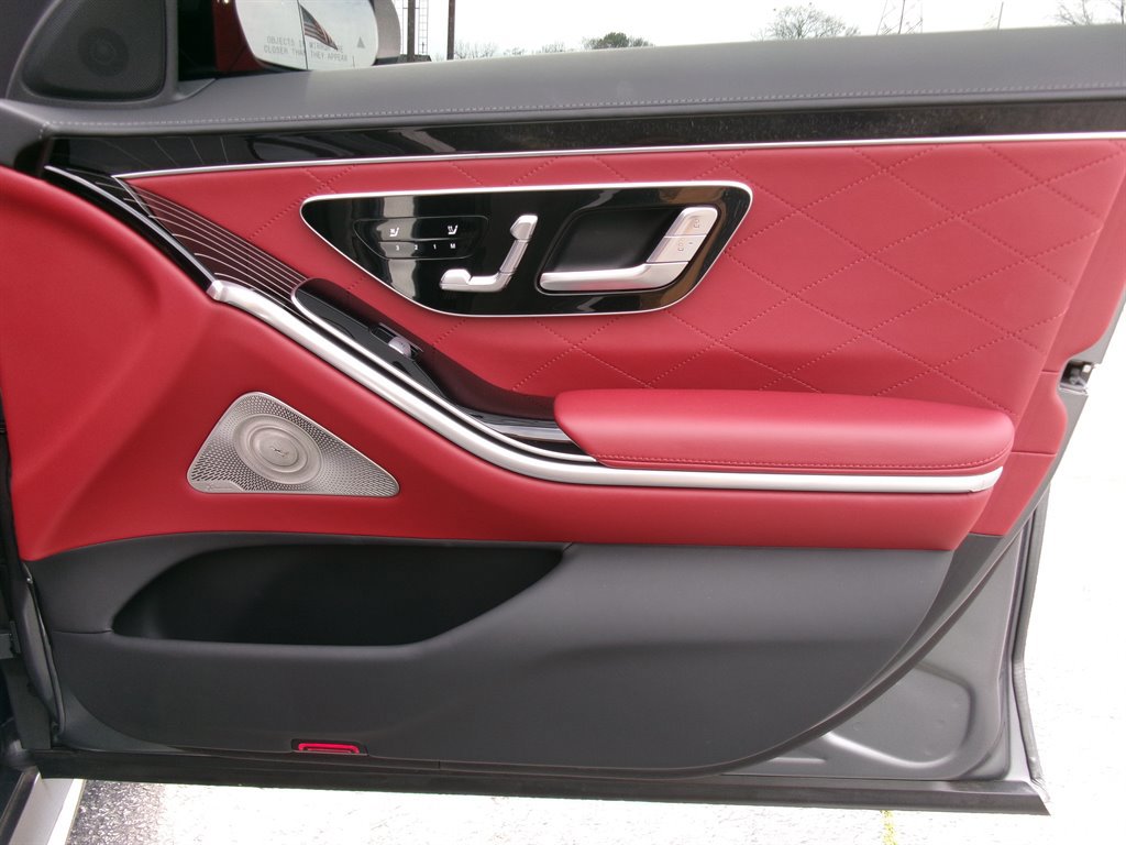 Used 2023 Mercedes-Benz S 580 4MATIC Sedan image 18