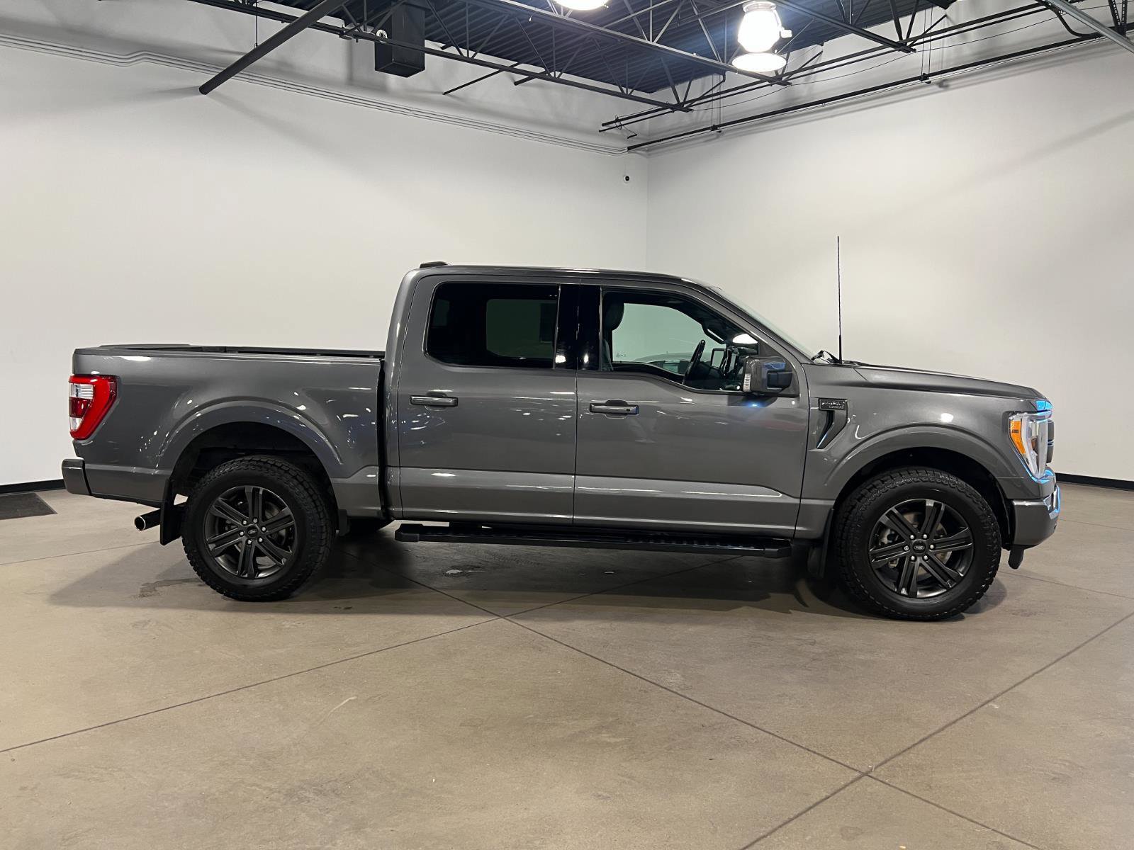 Used 2022 Ford F150 Lariat image 2