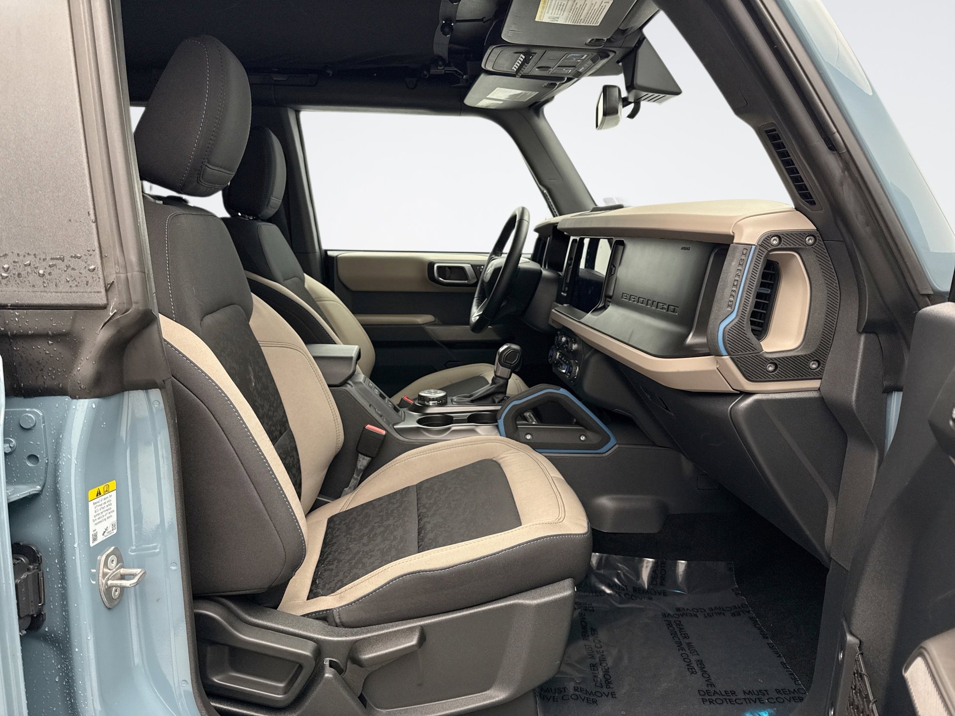 Used 2023 Ford Bronco Wildtrak image 17